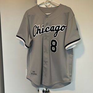 BO JACKSON WHITE SOX JERSEY